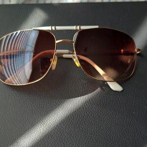 Source Unknown Gold and Brown Sunglasses